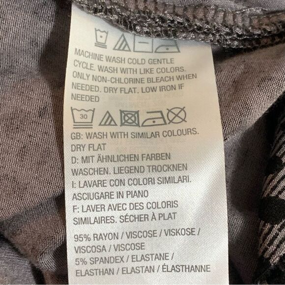 Lisa Rinna Collection Faux Wrap Tunic 3X Gray Black Leopard V-Neck Long Sleeve. - Picture 10 of 13